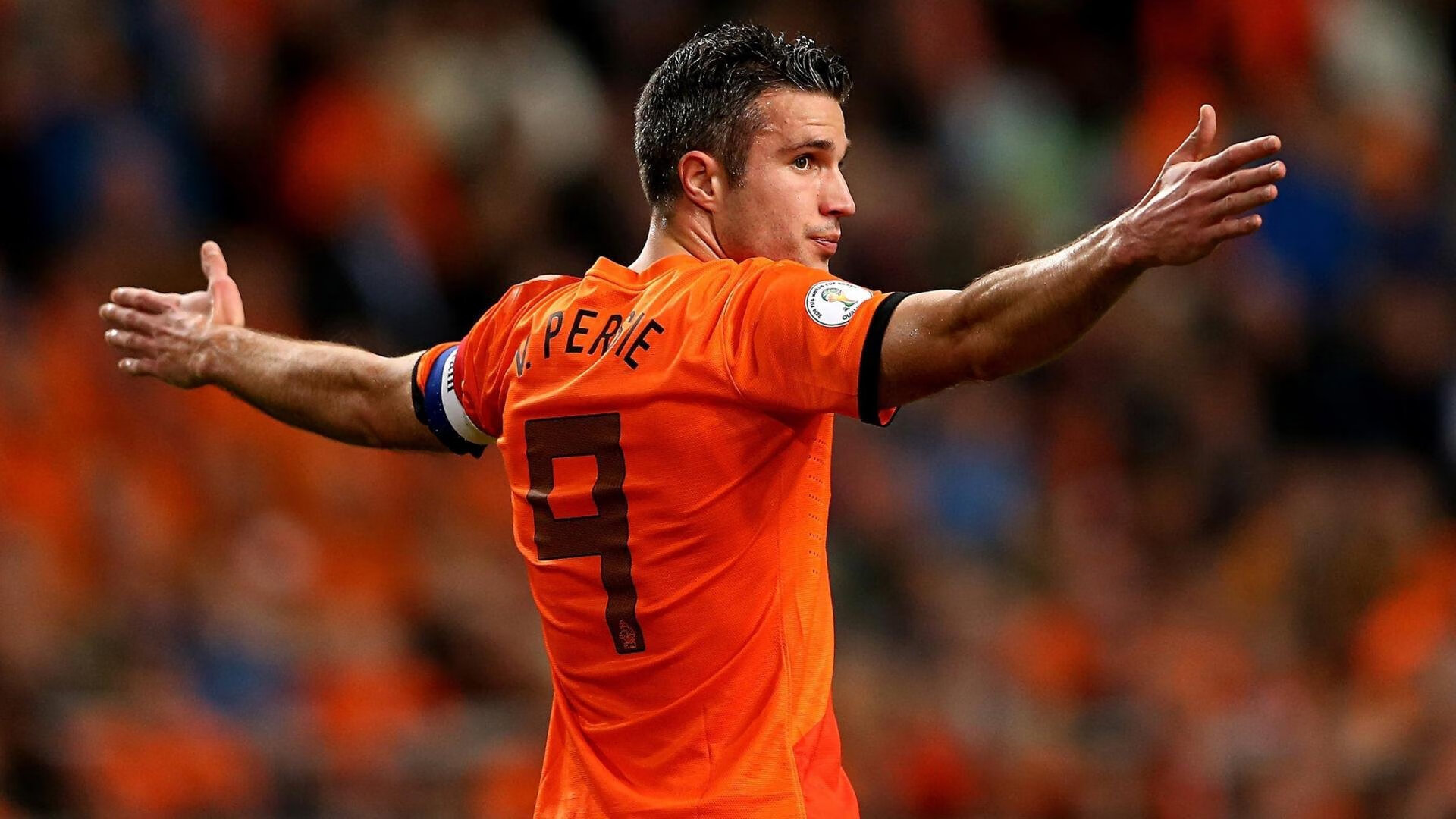 格列兹曼宣布退出国家队,结束10年生涯,格列兹曼回应