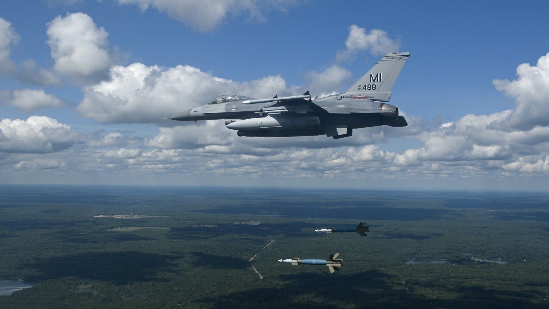 雄鹿主场球票被秒空,场均上座率联盟前五,雄鹿队球场