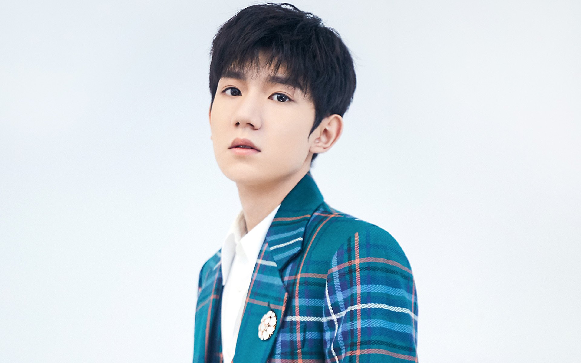 鹈鹕队新援表现抢眼,助球队稳步提升,鹈鹕队球员