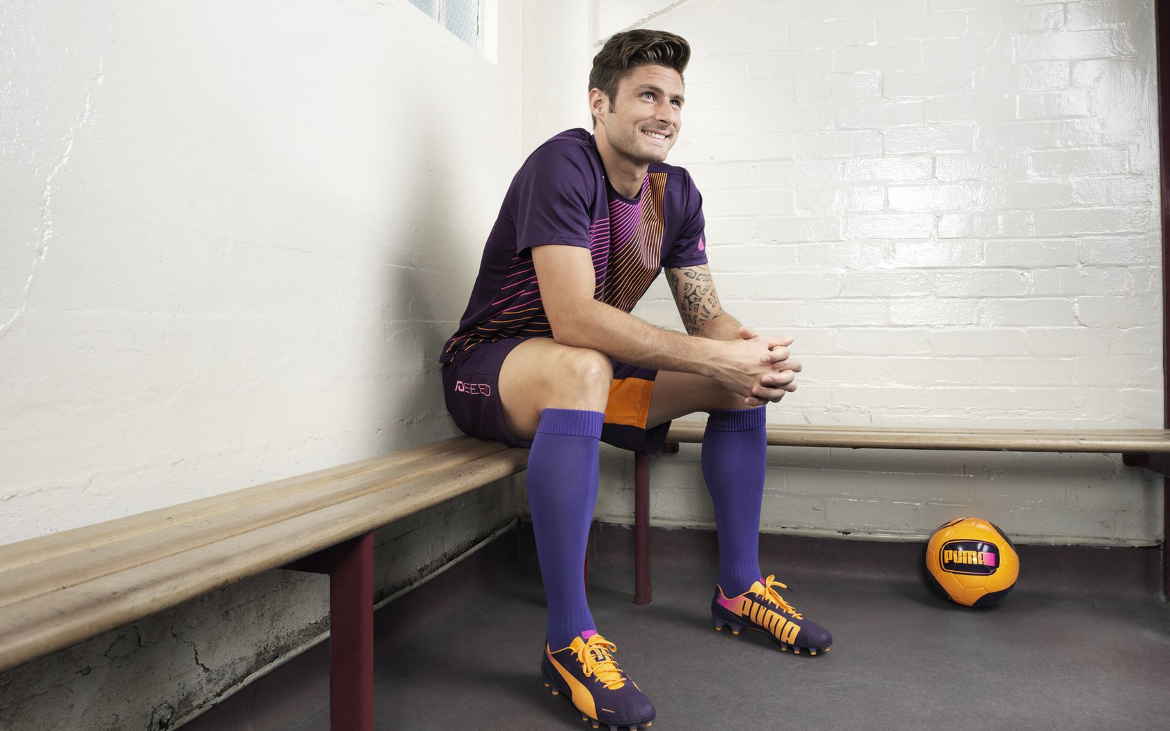 LCS吸引海外选手加盟,lcs赛区是哪个国家的