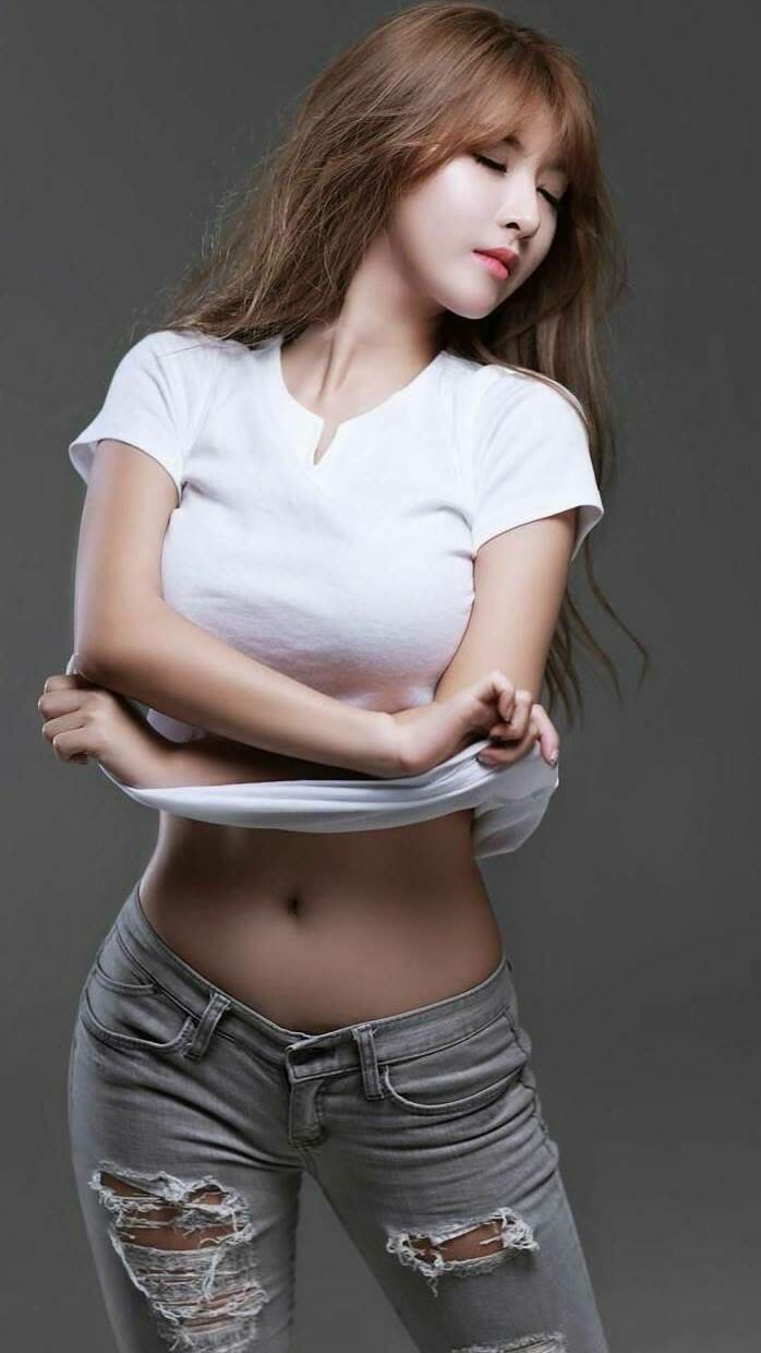 意大利在国家联赛中1-0小胜以色列,保持不败战绩。,意大利小组赛全胜