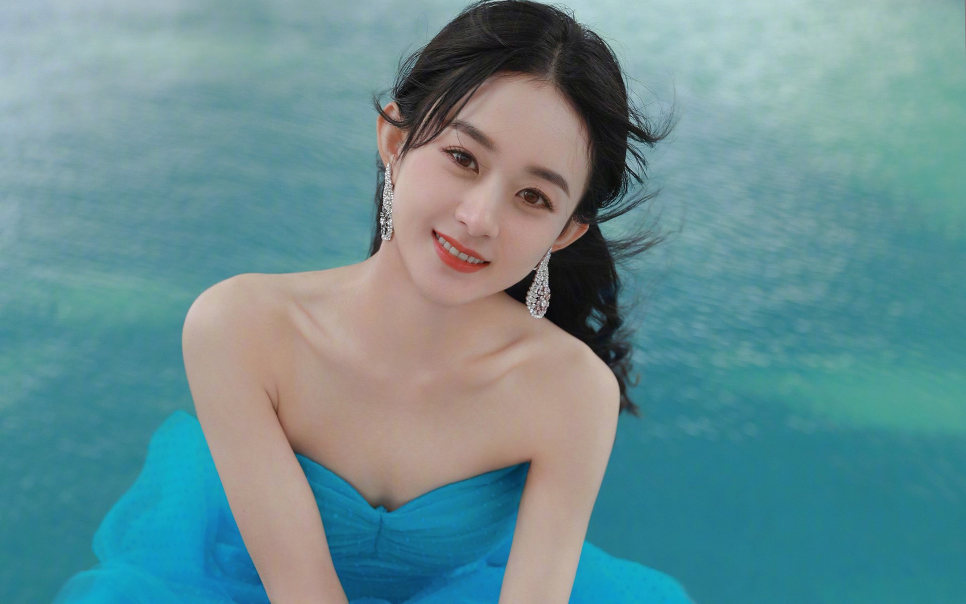 kaiyun.com-皇马主场2-1逆转拜仁，晋级欧冠决赛，欧冠皇马4比0拜仁录像央视