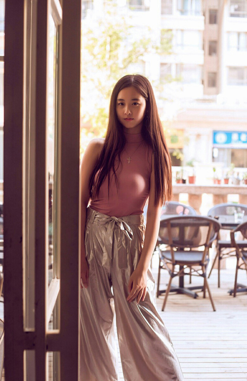 Kaiyun官方登录入口-那不勒斯士气高昂，马赛队信心十足，那不勒斯开赛后45分钟未到场