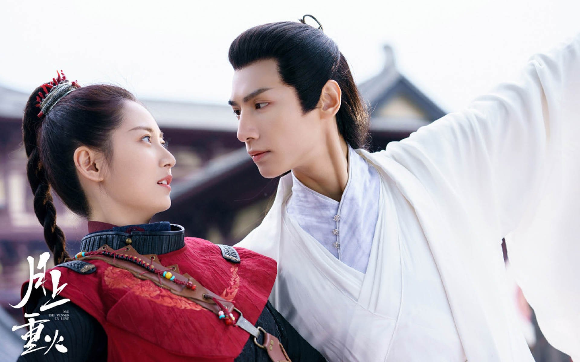 低位单打与边路拉边两种攻势效率如何比较,低位单打和高位单打